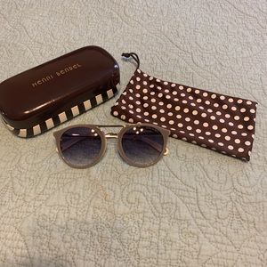 Hendri Bendel gray sunglasses